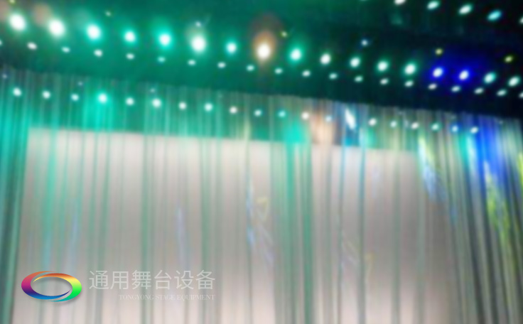 虛擬、朦朧的幻覺空間——舞臺紗幕