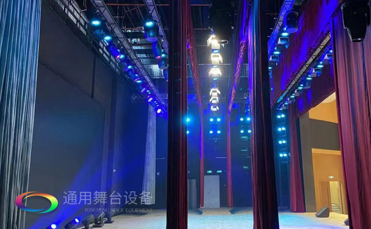 物聯網、集控等技術——有效解決舞臺阻燃幕布安全新方案之一